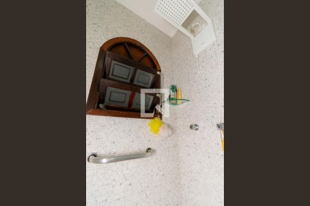 Casa à venda com 200m², 5 quartos e 4 vagasCasa 2 - Banheiro