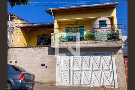 Casa à venda com 200m², 5 quartos e 4 vagasFachada