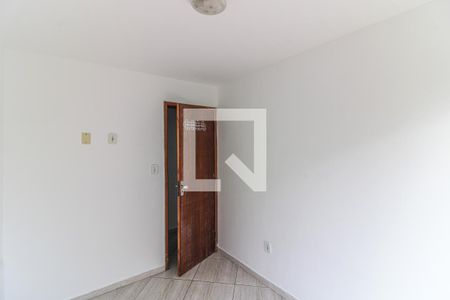 Quarto 1 de apartamento para alugar com 2 quartos, 50m² em Vargem Pequena, Rio de Janeiro