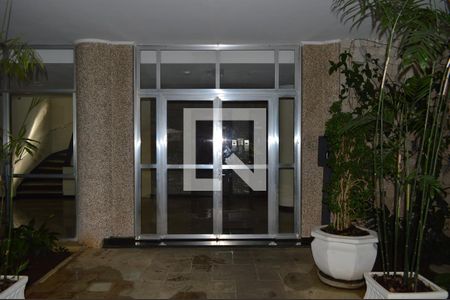 Apartamento para alugar com 132m², 3 quartos e 1 vagaEntrada