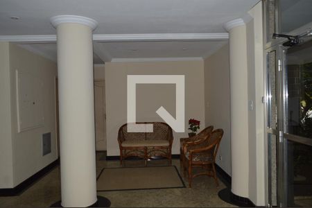 Apartamento para alugar com 132m², 3 quartos e 1 vagaHall