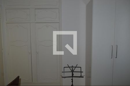 Apartamento para alugar com 132m², 3 quartos e 1 vagaQuarto 1