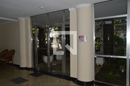 Apartamento para alugar com 132m², 3 quartos e 1 vagaHall