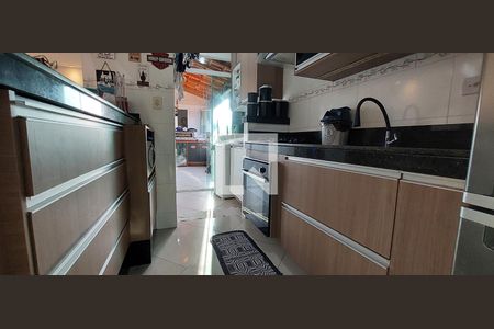 Apartamento para alugar com 85m², 2 quartos e 1 vagaCozinha