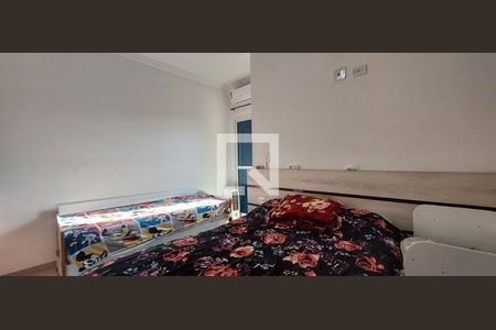 Quarto 1 suíte de apartamento para alugar com 2 quartos, 85m² em Utinga, Santo André