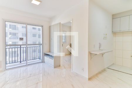 Sala de apartamento para alugar com 2 quartos, 40m² em Vila Sônia, São Paulo