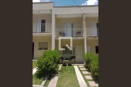 Casa de Condomínio para alugar com 2 quartos, 59m² em Bairro do Maranhao, Cotia