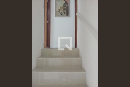 Casa de Condomínio para alugar com 2 quartos, 59m² em Bairro do Maranhao, Cotia