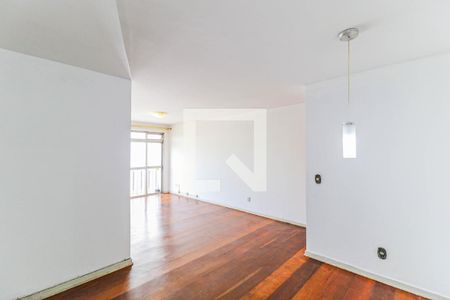 Sala de apartamento para alugar com 3 quartos, 107m² em Santo Amaro, São Paulo