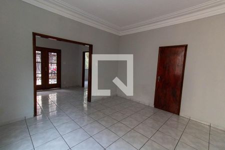 Casa à venda com 3 quartos, 230m² em Icaraí, Niterói
