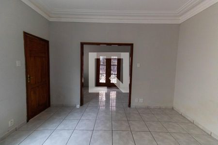 Casa à venda com 3 quartos, 230m² em Icaraí, Niterói