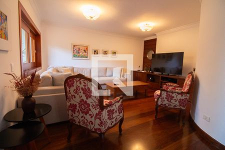 Sala de casa à venda com 4 quartos, 280m² em Jardim das Vertentes, São Paulo