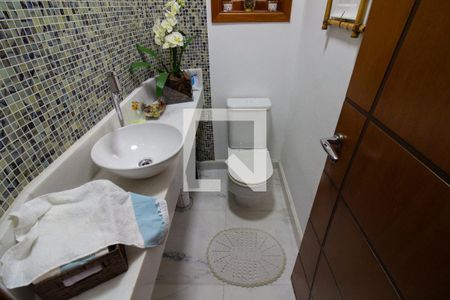Casa à venda com 280m², 4 quartos e 2 vagasLavabo 