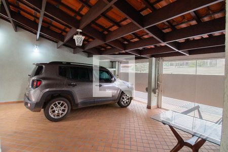 Casa à venda com 280m², 4 quartos e 2 vagasÁrea externa 