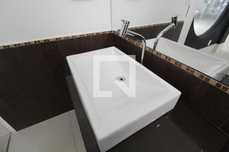 Casa para alugar com 280m², 3 quartos e 2 vagasBanheiro 2