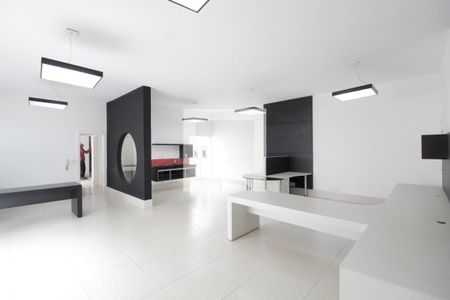 Sala 1 de casa para alugar com 3 quartos, 280m² em Centro, Uberlândia