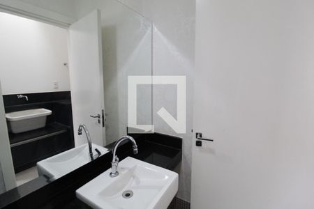 Casa para alugar com 280m², 3 quartos e 2 vagasLavabo