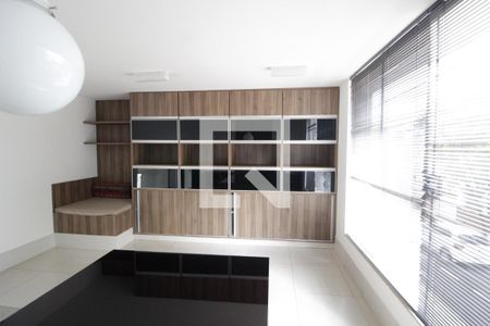 Casa para alugar com 280m², 3 quartos e 2 vagasEscritório