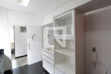 Casa para alugar com 280m², 3 quartos e 2 vagasCozinha