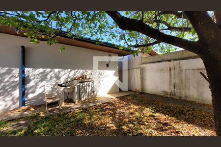 Casa à venda com 280m², 4 quartos e 1 vagaQuintal