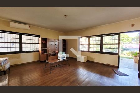 Sala de casa à venda com 4 quartos, 280m² em Jardim Chapadão, Campinas