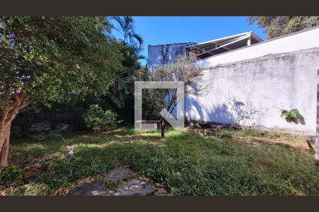 Casa à venda com 280m², 4 quartos e 1 vagaQuintal