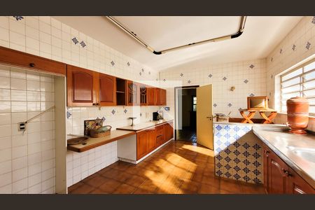 Casa à venda com 280m², 4 quartos e 1 vagaCozinha