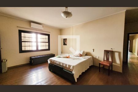 Casa à venda com 280m², 4 quartos e 1 vagaSuíte master