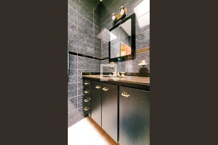 Casa à venda com 280m², 4 quartos e 1 vagaBanheiro da Suíte 2 / Banheiro