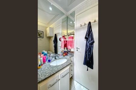 Apartamento à venda com 87m², 3 quartos e 2 vagasBanheiro da Suíte