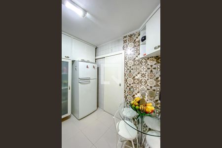 Apartamento à venda com 87m², 3 quartos e 2 vagasCozinha