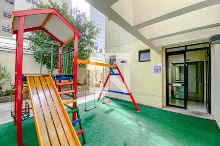 Apartamento à venda com 87m², 3 quartos e 2 vagasÁrea comum - Playground