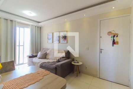 Sala de apartamento para alugar com 3 quartos, 58m² em Colônia (zona Leste), São Paulo