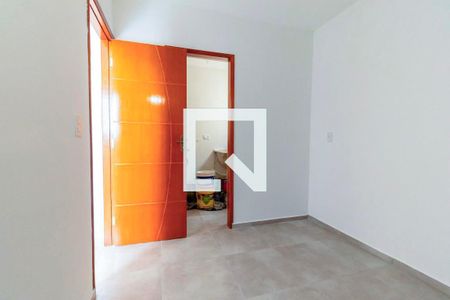 Quarto 1 de casa para alugar com 2 quartos, 32m² em Jardim Helena, São Paulo