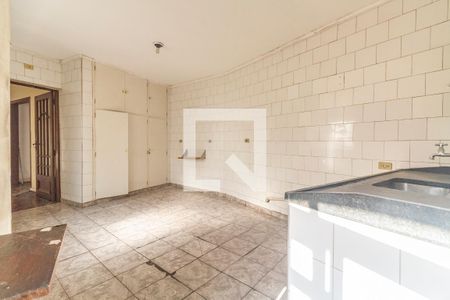 Casa à venda com 292m², 3 quartos e 2 vagasÁrea de Serviço