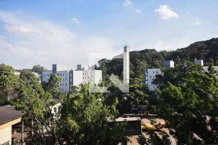 Vista de apartamento para alugar com 3 quartos, 60m² em Conjunto Promorar Raposo Tavares, São Paulo