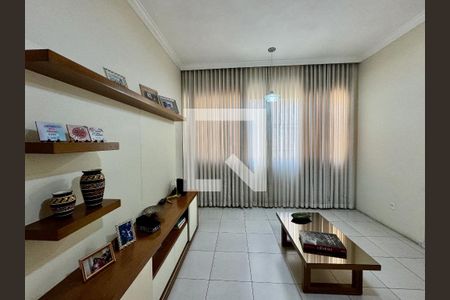 Apartamento à venda com 3 quartos, 130m² em União, Belo Horizonte