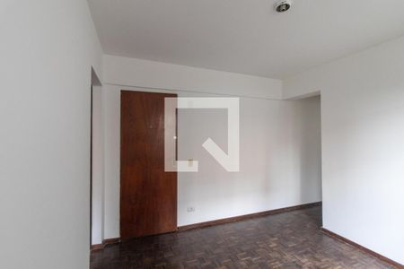 Sala de apartamento para alugar com 1 quarto, 32m² em Rebouças, Curitiba
