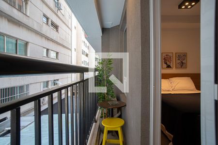 Varanda da Sala/Quarto de kitnet/studio para alugar com 1 quarto, 29m² em Paraíso, São Paulo