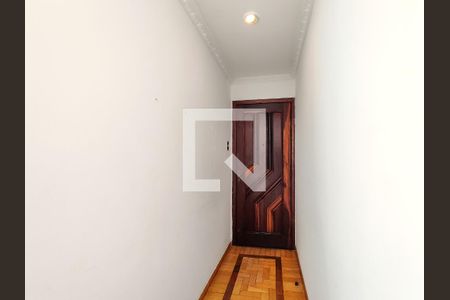 Entrada de apartamento à venda com 2 quartos, 62m² em Grajaú, Rio de Janeiro