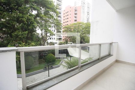 Varanda 1 de apartamento para alugar com 4 quartos, 220m² em Moema, São Paulo