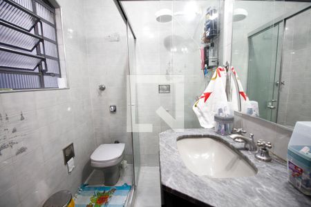 Casa à venda com 136m², 2 quartos e 1 vaga Casa à venda com 136m², 2 quartos e 1 vagaBanheiro