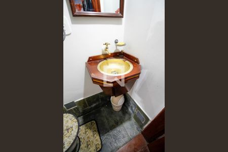 Lavabo de casa à venda com 2 quartos, 136m² em Jardim Paulista, São Paulo