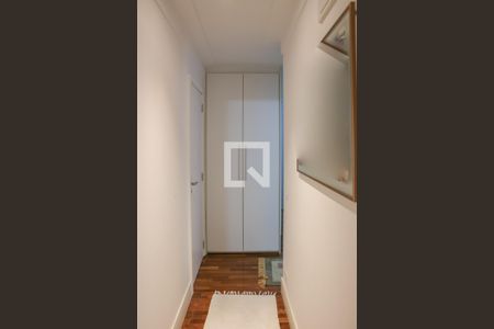 Corredor de apartamento à venda com 3 quartos, 115m² em Perdizes, São Paulo