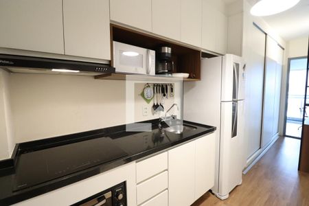 Cozinha de kitnet/studio à venda com 1 quarto, 30m² em Pinheiros, São Paulo