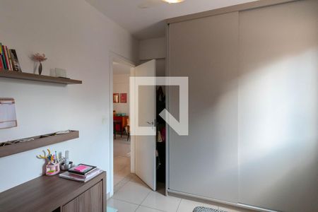 Quarto  de apartamento à venda com 2 quartos, 78m² em Santo Antônio, Belo Horizonte