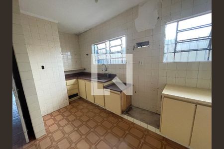 Casa à venda com 270m², 5 quartos e 2 vagasCozinha