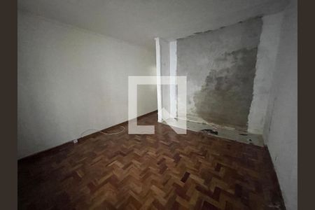 Casa à venda com 270m², 5 quartos e 2 vagasquarto 3