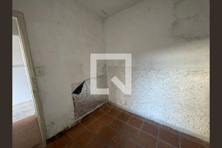 Casa à venda com 270m², 5 quartos e 2 vagasquarto 4