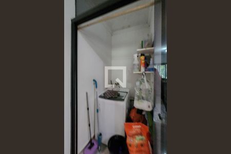 Casa à venda com 239m², 3 quartos e 3 vagasÁrea de Serviço